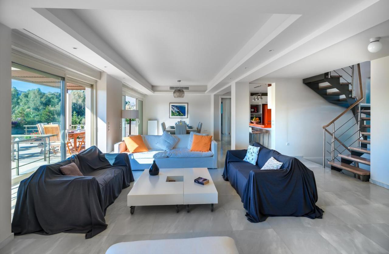Legrena Beach Villa Сунион Экстерьер фото