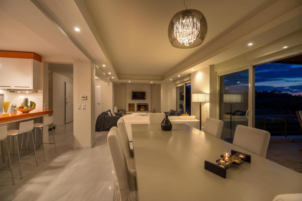 Legrena Beach Villa Сунион Экстерьер фото