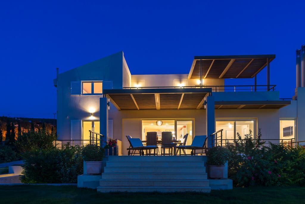 Legrena Beach Villa Сунион Экстерьер фото