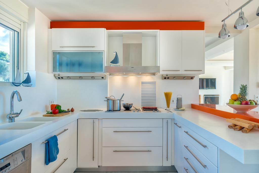 Legrena Beach Villa Сунион Экстерьер фото