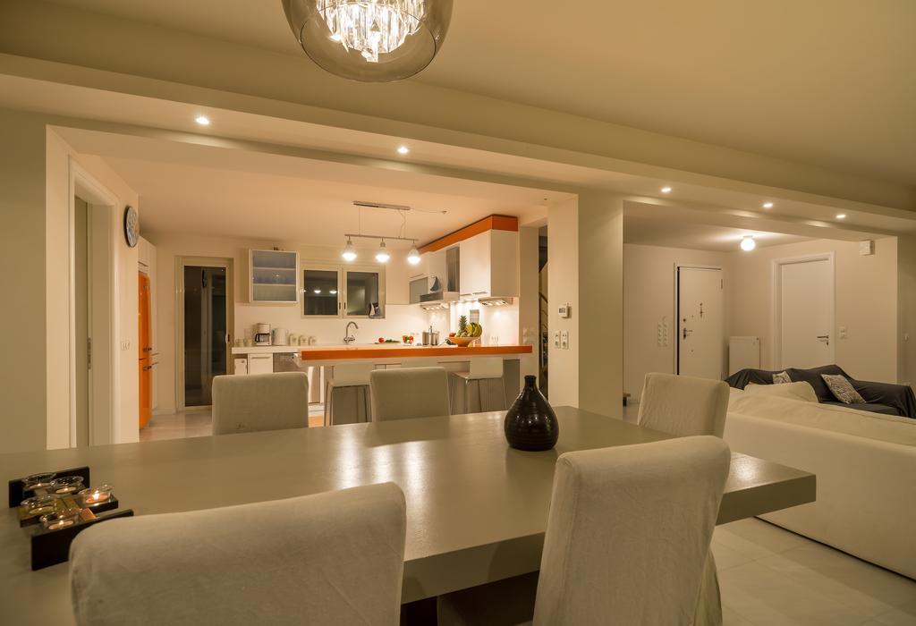 Legrena Beach Villa Сунион Экстерьер фото
