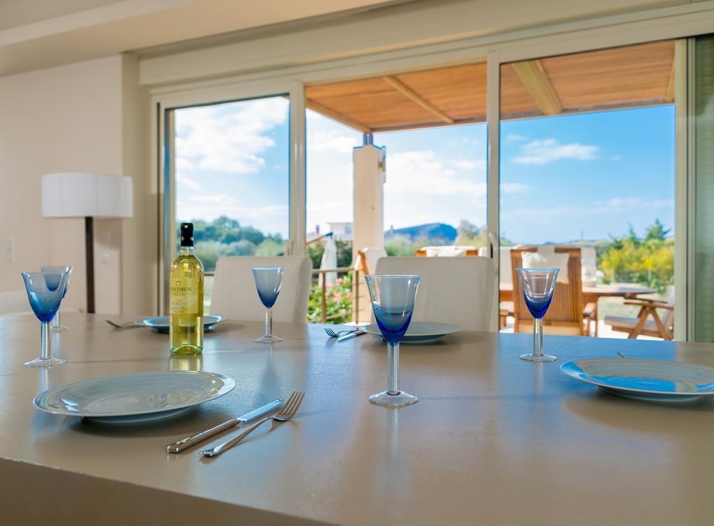Legrena Beach Villa Сунион Экстерьер фото